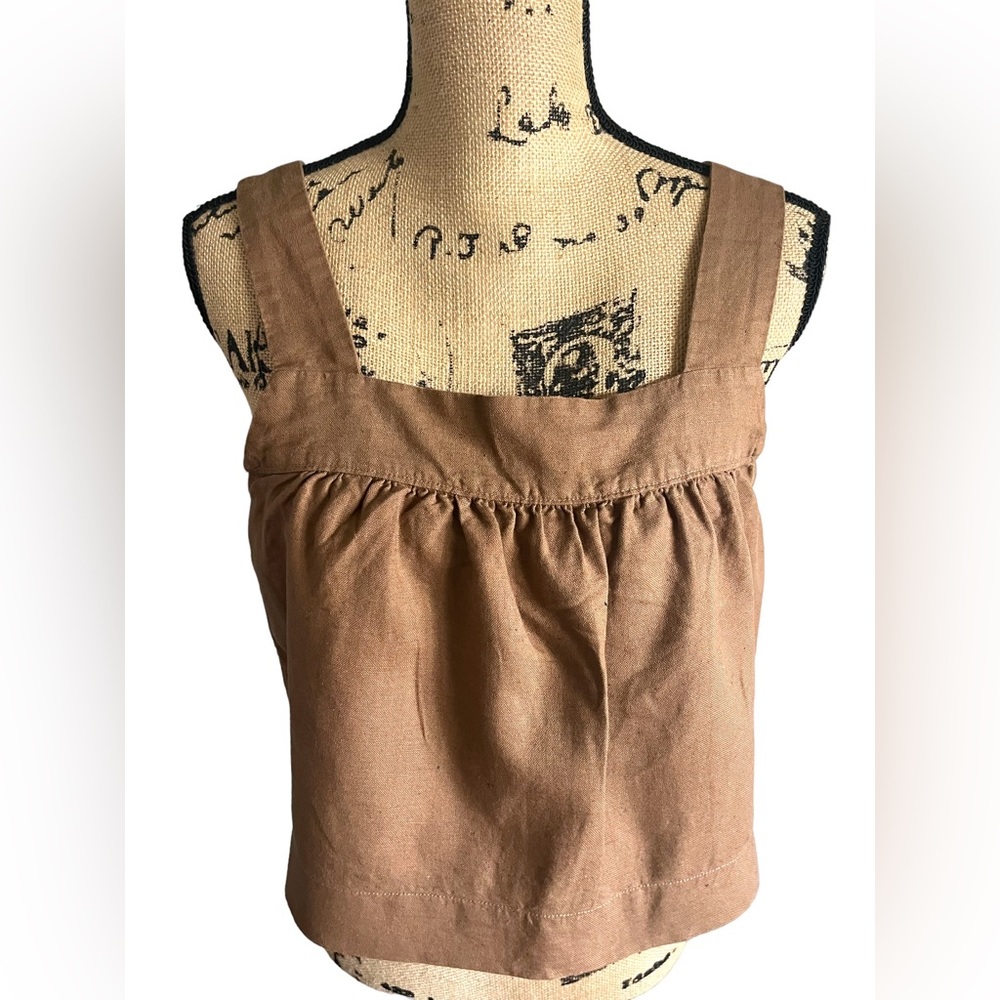 GAP brazen brown crop top